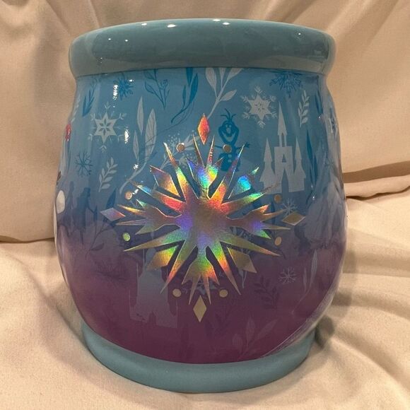 Disney Frozen Princess Elsa & Anna Ceramic Mug NEW in box. 👑 Ice Queen - Picture 3 of 10